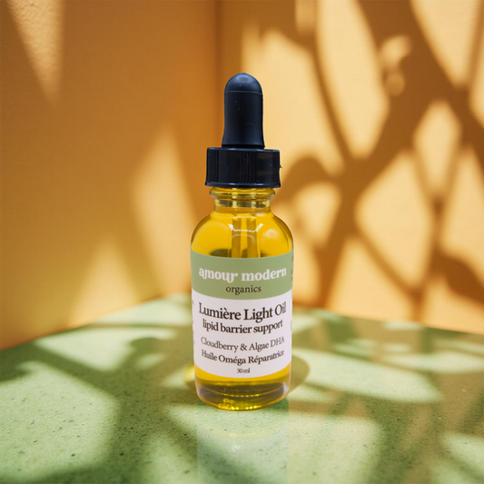 Lumière Light Facial Oil- omega barrier support